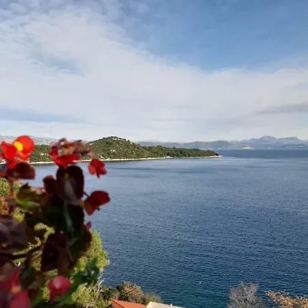 Mljet For Family 5 شقة